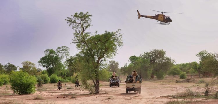 Patrouille force armee Burkina Faso