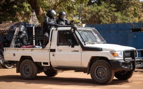 BURKINA FASO : le gouvernement dément une prise de pouvoir par l’armée, mais reconnaît l’effectivité de tirs dans certaines casernes (Porte Parole du gouvernement)