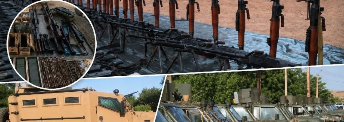 Évènements de Niamey : la télévision nationale expose l’arsenal « saisi » auprès des mutins