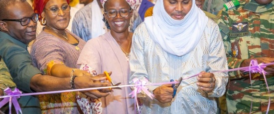 Journée internationale de la fille : à Niamey, une foire commerciale pour célébrer le talent et promouvoir l’autonomisation des jeunes filles entrepreneures