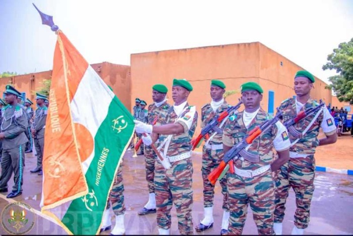 Défense : la 57e promotion de la Gendarmerie nationale présentée au drapeau et désormais prête à servir la République et défendre la Patrie