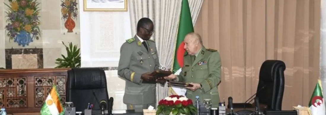 Coopération militaire : Niamey et Alger signent un nouvel accord qui renforce leur partenariat dans les domaines de la Défense et de la Sécurité