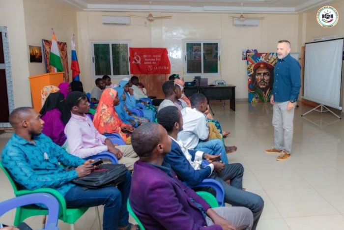 Cours de russe gratuits à Niamey : les inscriptions restent ouvertes