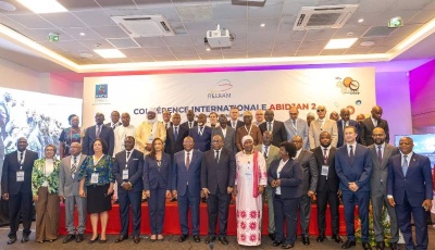 IA et réseaux sociaux : à Abidjan, l’Afrique anticipe les enjeux d’une régulation numérique équilibrée