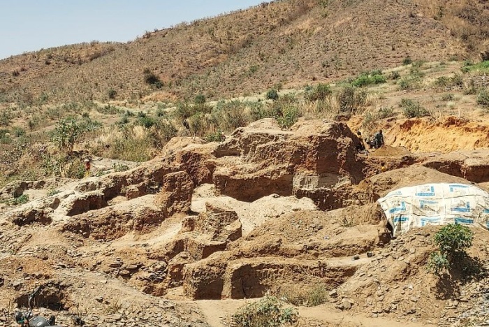 Nigéria : Des Populations locales impuissantes, piégées dans les mines, sous le contrôle des terroristes !