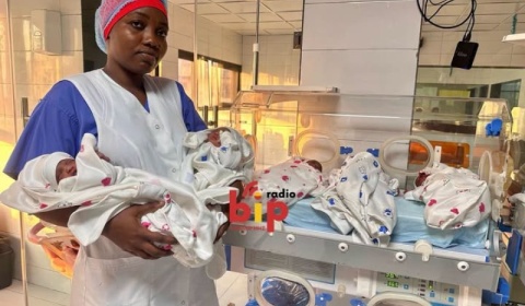 Cotonou : une Nigérienne donne naissance à des quintuplées en 4 minutes