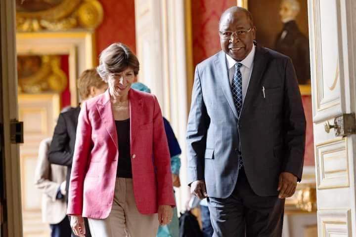 Ouhoumoudou Mahamadou et Catherine Colonna BIS