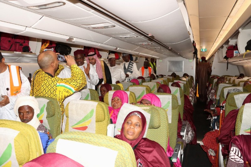 pelerins nigeriens avion 2023