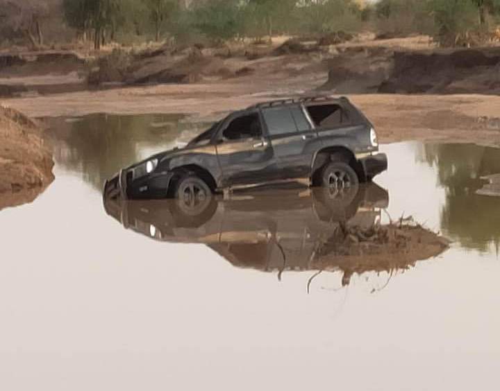 vehicules emporte par eux de pluie Zinder