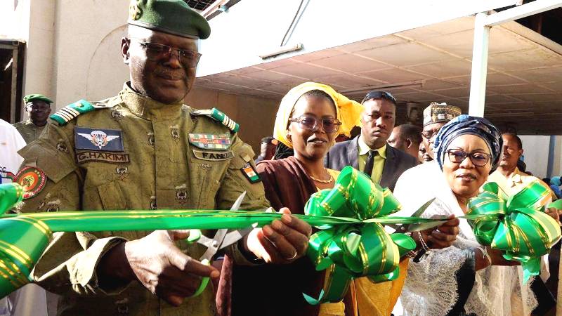 Reception mini centrale Maternite Issaka Gazoby