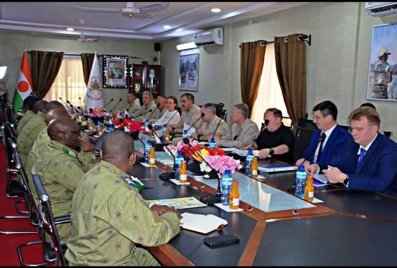 Visite delegation russe Niamey BIS1