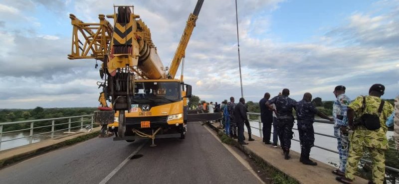 grue remorque