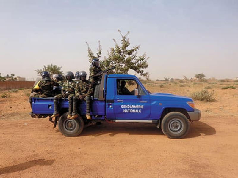 Gendarmerie nationale NE bicubic