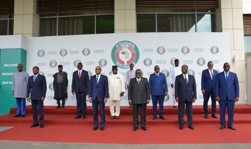 Cedeao : la situation au Mali et en Guinée au menu d’un nouveau sommet des chefs d’Etat ce dimanche à Accra