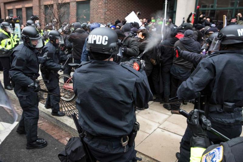 Anti Trump protesters 6