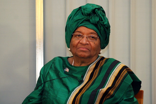 Ellen Johnson Sirleaf en vert min