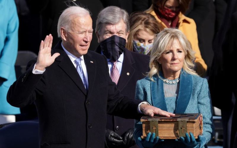 Joe Biden prete serment
