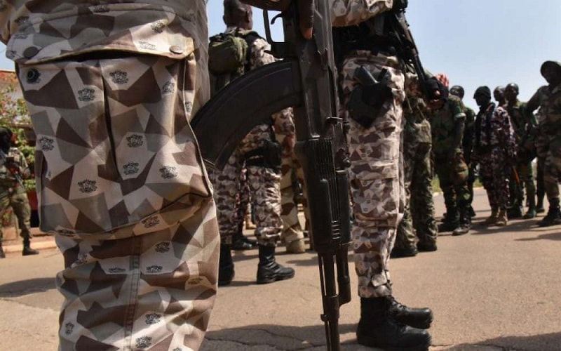 militaires ivoiriens min