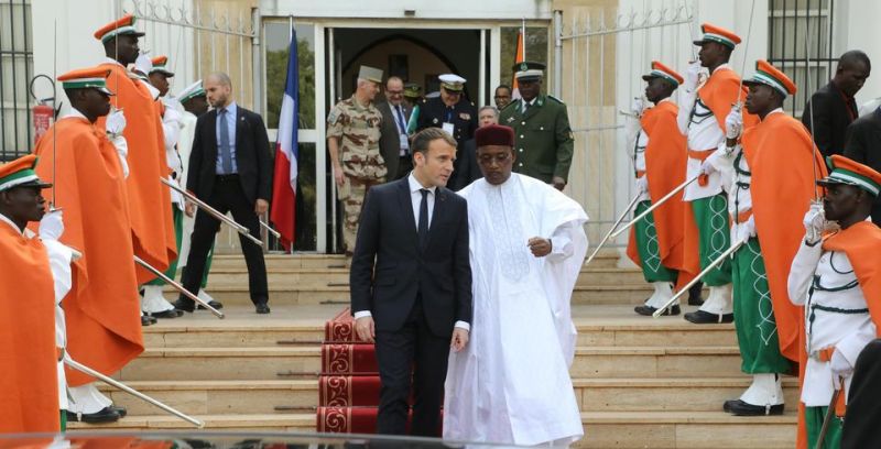 Issoufou Macron Niamey BIS