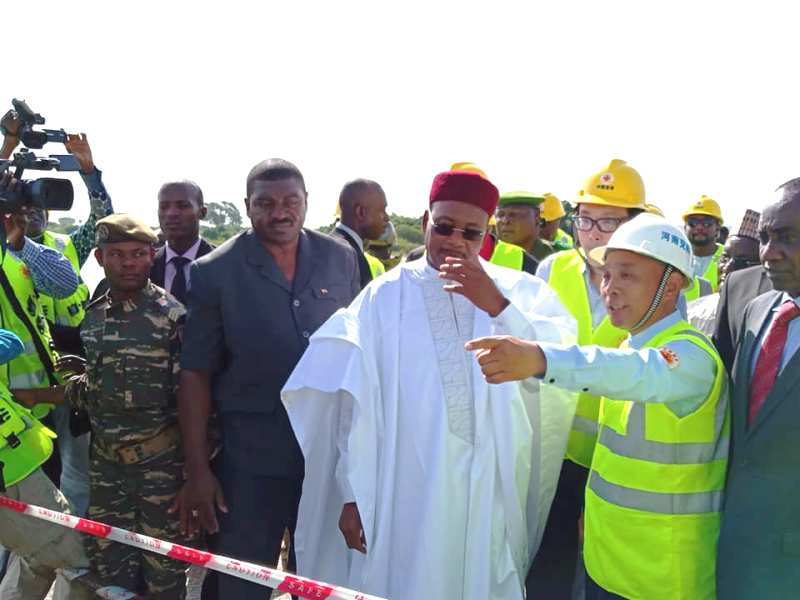 Issoufou Mahamadou chantier echangeur3