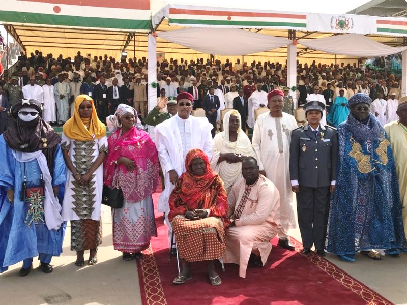 Issoufou et commandeur ordre national Zinder 2018 min