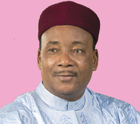 MAHAMADOU ISSOUFOU rose