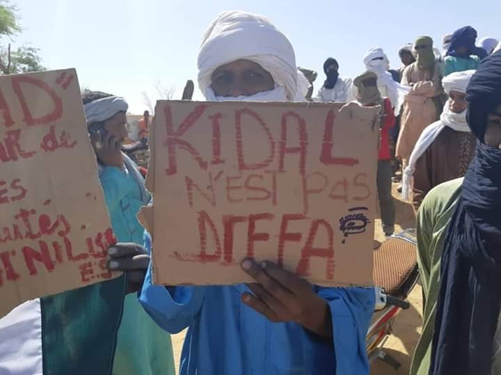 kidal manifestation contre Issoufou BIS1