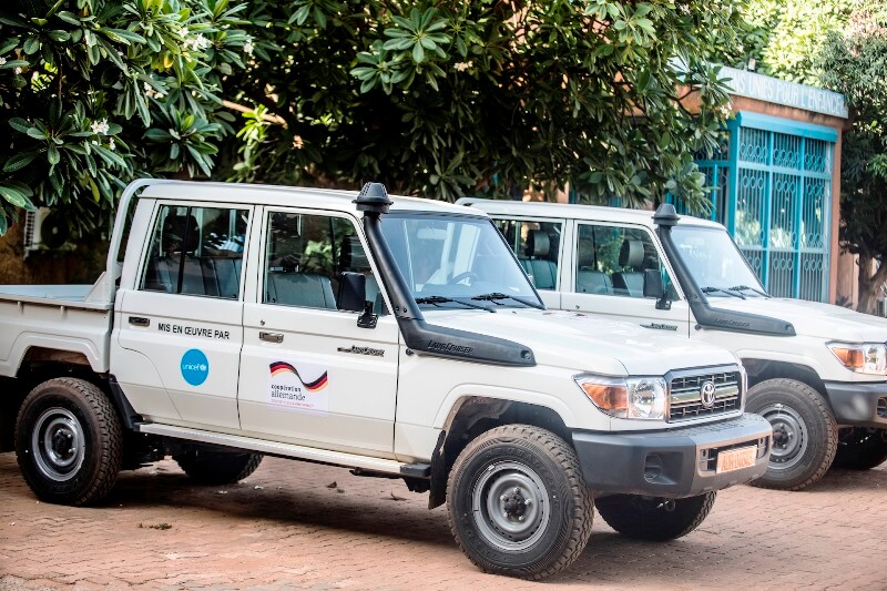 Remise don vehicule Unicef Cooeperation allemande BIS2