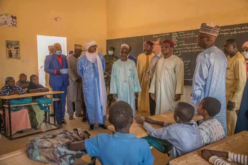 remise classe materiaux definitifs UNICEF ecole Gamkale BIS1