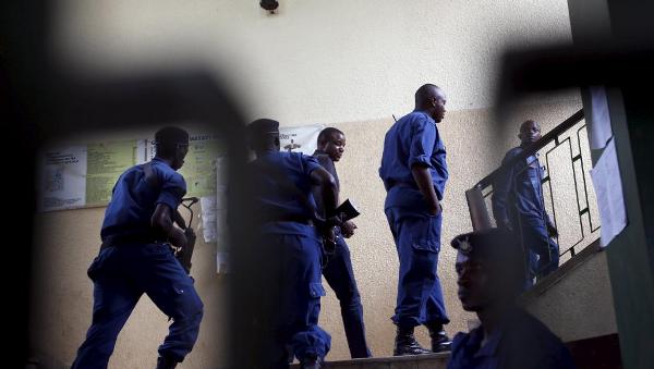 BURUNDI POLICIERS