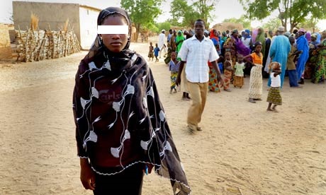 Child-bride-in-Niger-008