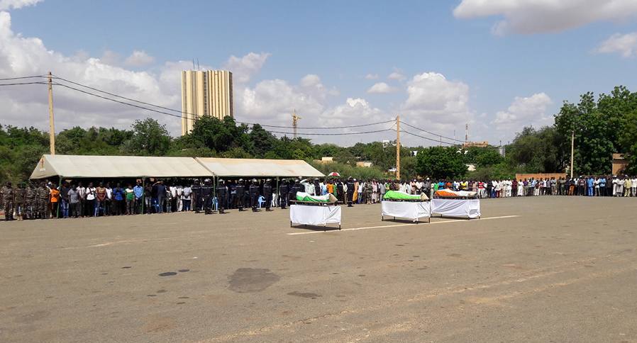 Hommage gendarmes disparus dans un accident