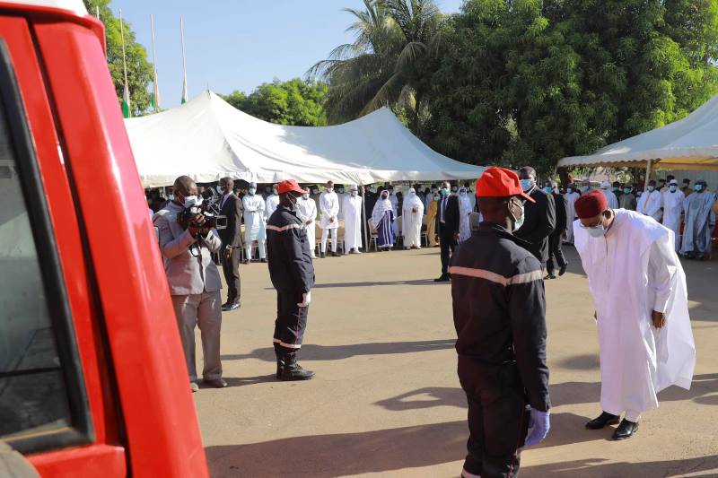 Issoufou levee corps Mme Abdoulaye Diori Khadidiatou Ly