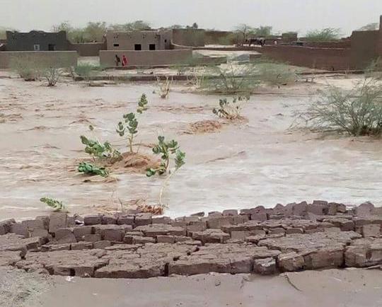 Pluie a Agadez Niger