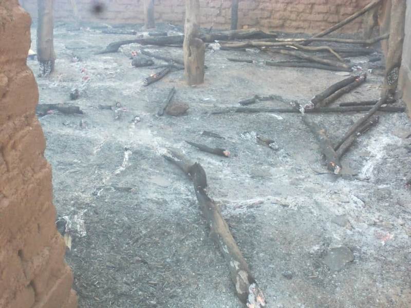 ecole incendie commune de Makalondi BIS4