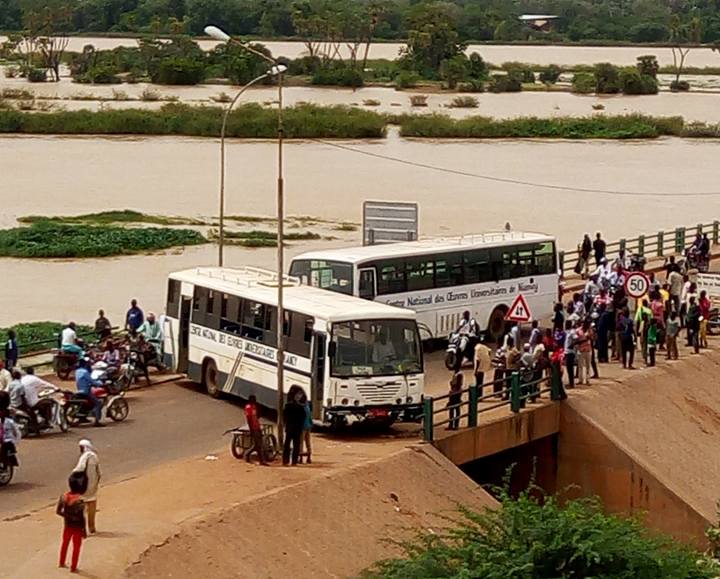 etudiants font greve a Niamey 13-09-2017