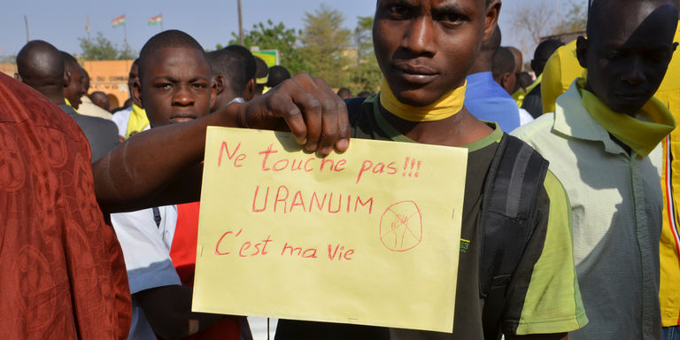 manifestation-contre-areva