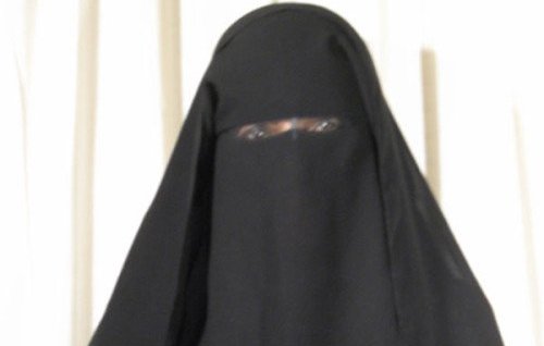 niqab 09g 500x666