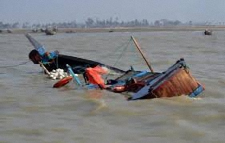 pirogue niamey