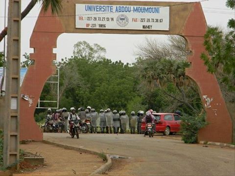 univniamey