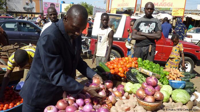 vendeur de legumes a Niamey