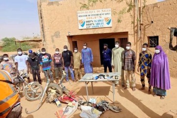 Arlit : deux réseaux criminels neutralisés par la Police d’Akokan, dont un impliqué dans une escroquerie électronique à 64 millions FCFA