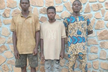 Cybercriminalité : trois suspects arrêtés dans une escroquerie en ligne de 7 millions de FCFA usurpant l’identité du Directeur général des Douanes