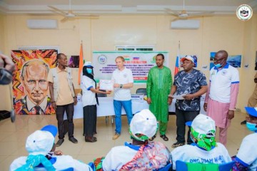 Niamey V : l’ONG DJAM WARI, avec l’appui de l’EMMNR, forme des femmes et des jeunes déscolarisés à la fabrication de savons solides