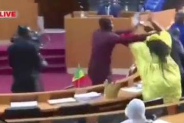 Sénégal : une députée de la majorité giflée en pleine séance par un élu de l’opposition