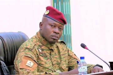 Togo-Burkina : Lomé reconnaît enfin avoir extradé vers Ouaga Damiba, l’ancien patron de la transition burkinabè