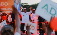 Présidentielle en Côte d’Ivoire : Alassane Ouattara réélu pour un quatrième mandat sans véritable opposition