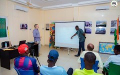 Niger–Russie : à Niamey, l’ONG EMMNR poursuit ses cours gratuits de langue russe et attire de nouveaux apprenants