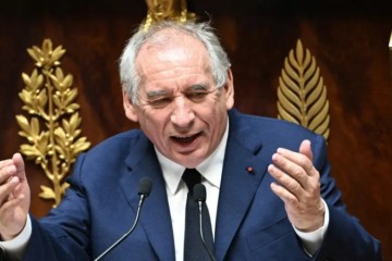 François Bayrou contraint à la démission après un vote de défiance historique à l’Assemblée nationale   