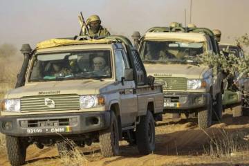 Mali: au moins 17 soldats et 4 civils tués dans une attaque à Tessit, l’armée accuse l’ «appui d’une expertise extérieure»